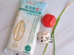 准备好所用到的主要食材。