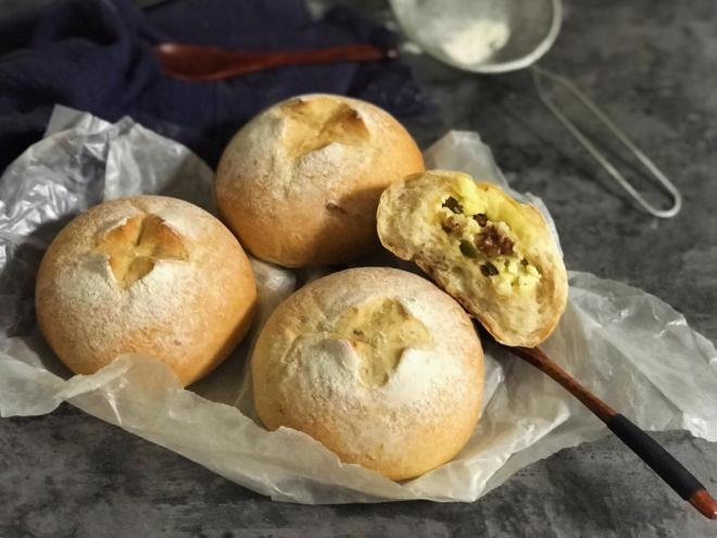 全麦奶酪果仁软欧（老面法）