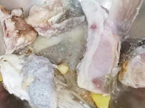 翻面也煎一下。