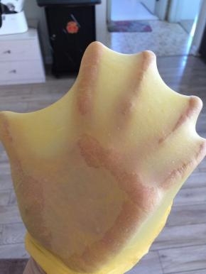 7.可以拉出薄薄的手套膜