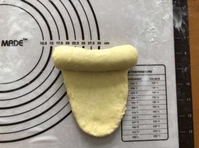 从上向下卷起