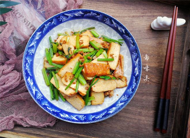 芹菜炒肉末香干