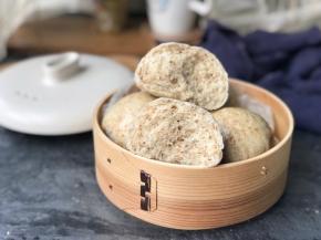 掰开看看，松软可口。