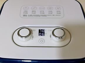 温度为70度，时间为6小时。(时间也要根据你喜欢吃果干的软硬度来另定时间)