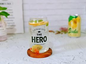 炎炎夏日，来一杯水果茶。