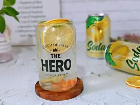 换了黑色背景。