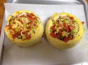 馒头四周刷上蛋黄液