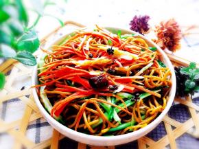 搅拌均匀，即可食用。