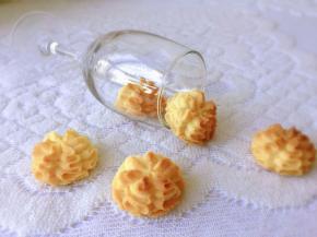 酥到掉渣的曲奇饼干。