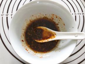 全部材料混合搅拌均匀