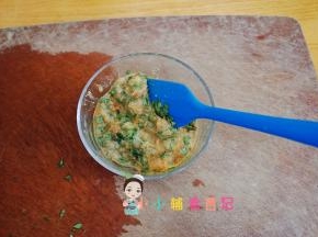 材料混合均匀备用。