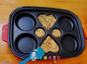 翻过来继续煎，煎到全部熟透为止。