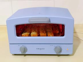 180度烤15分钟。(时间及温度仅供参考，具体根据自家烤箱性能另定)