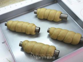 放到烤箱中，37℃发酵到两倍大，大概需要30分钟。