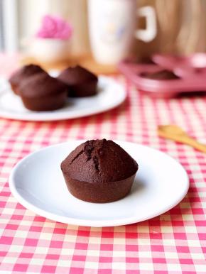 不粘模具轻轻倒扣即可脱模。