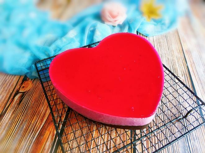 火龙果纯酸奶慕斯