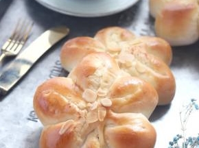 出炉脱模放凉即可。