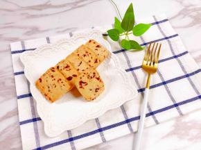 酸酸甜甜的蔓越莓饼干就完成啦