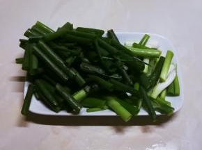 香葱切小段