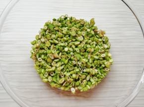 放入盆里。