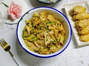 装上盆里，夏天减脂又饱肚