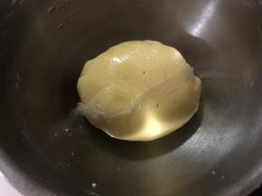 用保鲜袋包好，放冰箱里冷藏1小时