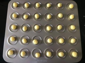 均匀的放入烤盘