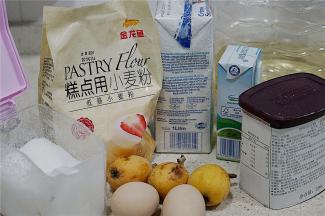 备好如图所用食材，都可以提前称量好。