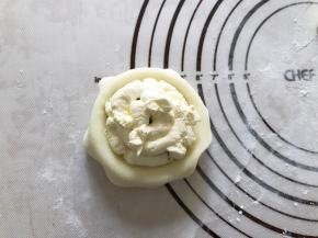 再挤上一层奶油