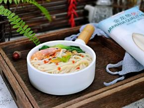 一碗面条超级满足。