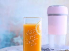 30秒之后，超好喝的芒果多多就做好啦。