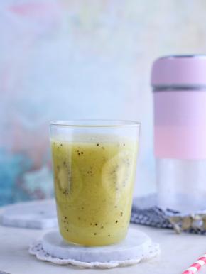 30秒之后，超有口感的奇异果汁就做好啦。