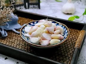 我这个大概半个月的时候，等不及想吃，已经入味了，但是不够浓。