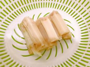 竹蔗去皮切成块