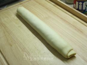 收口记得一定要捏紧，两头也要捏紧。