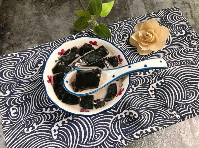 清热祛湿茯苓膏