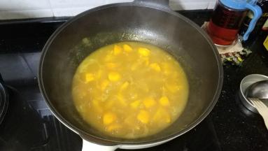 拌均匀至浓稠一点