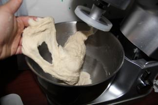 一档先混合，然后转3挡打到粗膜阶段。