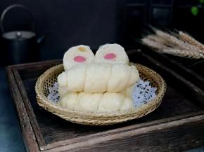 切开喽～面包的口感。