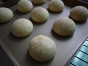 烤好后取出晾凉。