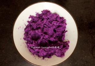 捣成泥状后放凉备用