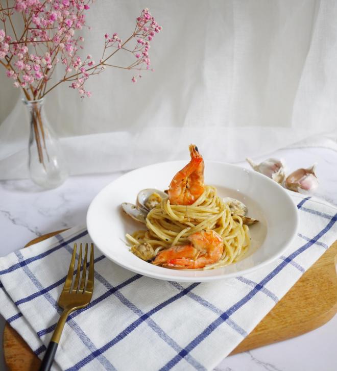 蒜蓉海鲜意大利面