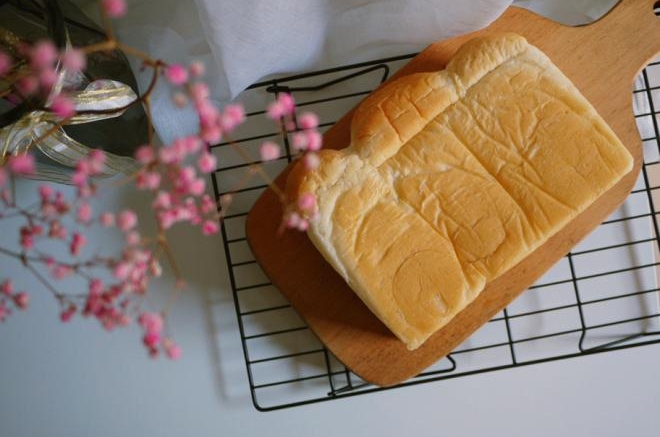 鲜奶吐司（中种法）