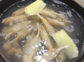 蛏子焯熟