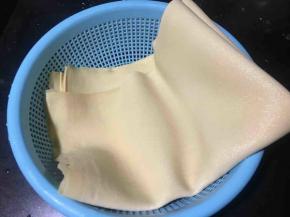 千张清洗干净；