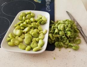 蚕豆外皮去掉