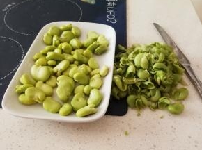 蚕豆外皮去掉