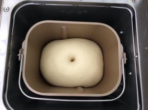 发酵至两倍大，戳洞不回缩即可