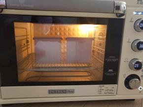 柏翠5400烤箱启动发酵模式，温度36-38度

