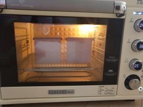 柏翠5400烤箱启动发酵模式，温度36-38度

